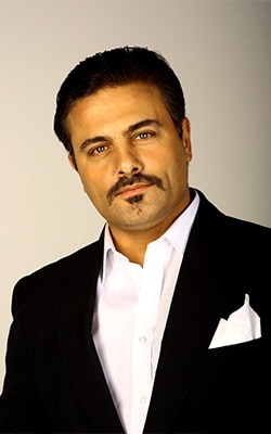 Alejandro Sanín Alejandro Sanín
